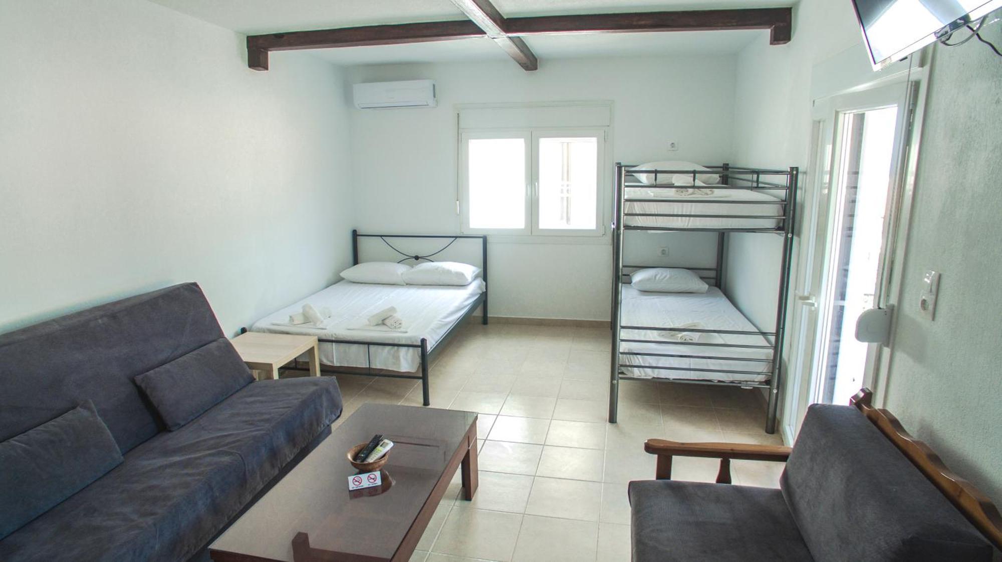 Stavros Lay In Aparthotel Ano Stavros Bagian luar foto