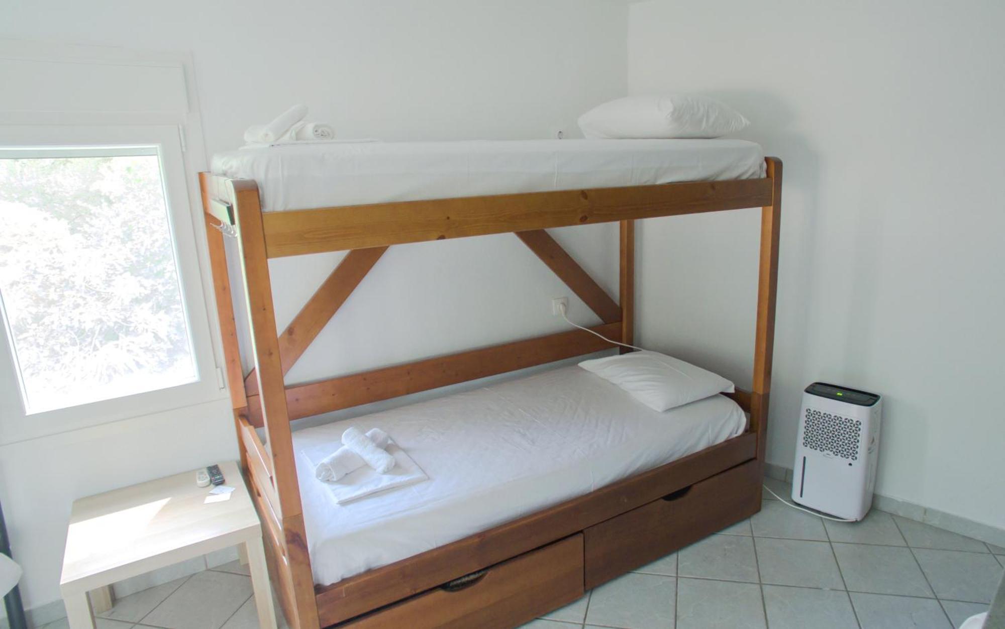 Stavros Lay In Aparthotel Ano Stavros Bagian luar foto